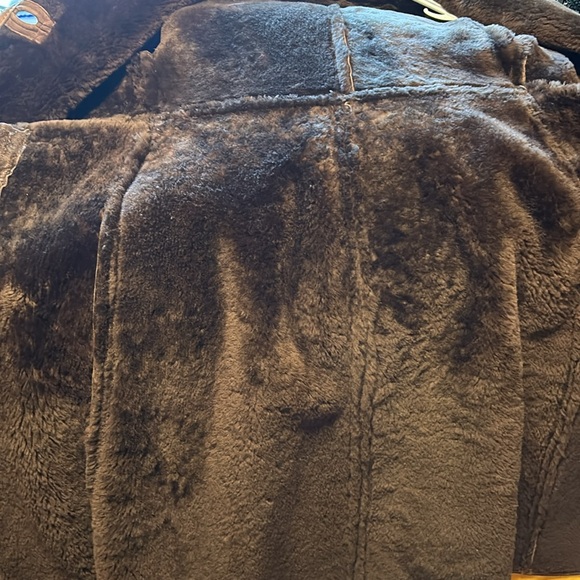 Vintage Eaton Chelsea Place long brown sheepskin coat, woman size 10 - Picture 4 of 6